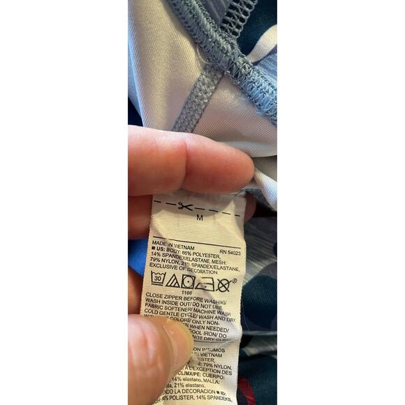 Old Navy Active Go Dry Camo Blue Size Medium Leggings Waist 14-16" Inseam 28.5" - Picture 5 of 6